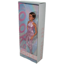 Load image into Gallery viewer, Barbie Signature Looks Auburn Pixie Cut Model No.22 Doll HRM14 - Right View