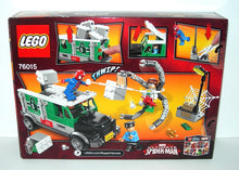 Load image into Gallery viewer, Lego Marvel Spider-Man 76015 Doc Ock Truck Heist Back