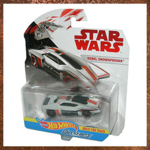 Load image into Gallery viewer, Hot Wheels Star Wars Rebel Snowspeeder FBX16 - Gallery