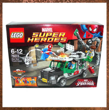 Load image into Gallery viewer, Lego Marvel Spider-Man 76015 Doc Ock Truck Heist