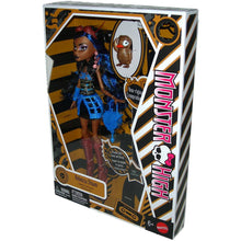 Load image into Gallery viewer, Monster High Boo-riginal Creeproduction Robecca Steam Doll JHK59 - Right View