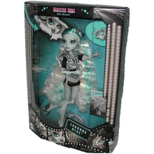 Load image into Gallery viewer, Monster High Reel Drama Lagoona Blue Doll HKN30 right view