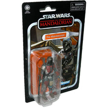 Load image into Gallery viewer, Star Wars Vintage Collection VC166 the Mandalorian 3.75 Inch Figure E8086 Left