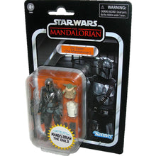 Load image into Gallery viewer, Star Wars Vintage Collection VC177 Din Djarin with The Child 3.75 Inch Figure F0880 right